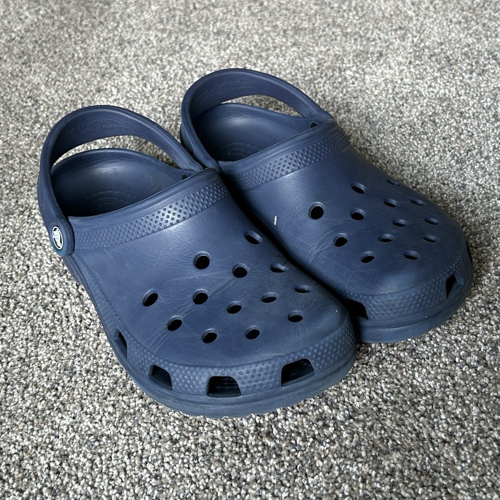 Crocs Classic Navy Blue Clog Unisex Slip-On W8/M7 Shoe Ultra Light Waterproof